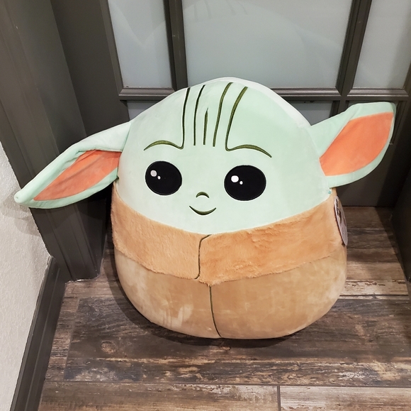 Kelly Toys Other - 20" Baby Yoda Grogu Squishmallows